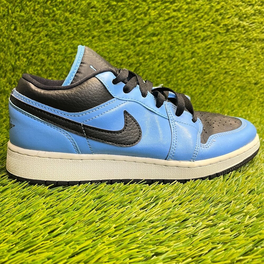Nike Air‎ Jordan 1 Low Boys Size 6.5Y Blue Black Athletic Leather Shoes Sneakers
